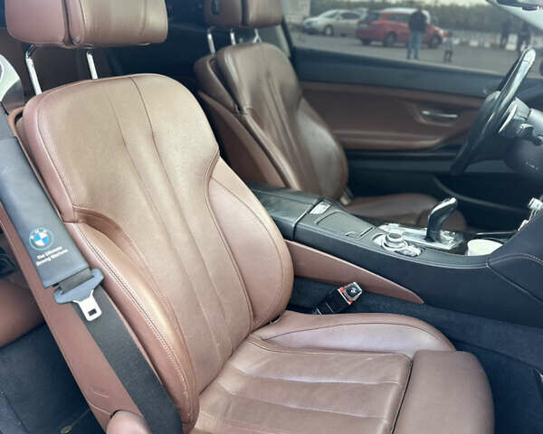 Белый БМВ 6 Серия, объемом двигателя 3 л и пробегом 160 тыс. км за 17900 $, фото 12 на Automoto.ua