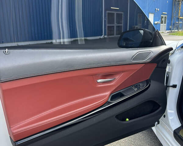 Білий БМВ 6 Серія, об'ємом двигуна 2.98 л та пробігом 128 тис. км за 17500 $, фото 11 на Automoto.ua