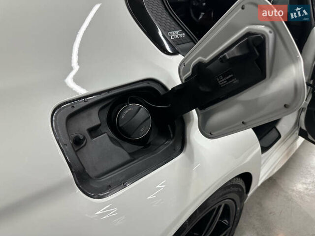 Белый БМВ 6 Серия, объемом двигателя 2.98 л и пробегом 183 тыс. км за 19500 $, фото 40 на Automoto.ua