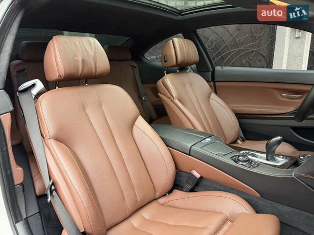 Белый БМВ 6 Серия, объемом двигателя 3 л и пробегом 132 тыс. км за 21600 $, фото 12 на Automoto.ua