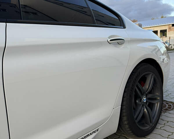 Белый БМВ 6 Серия, объемом двигателя 2.98 л и пробегом 191 тыс. км за 21000 $, фото 12 на Automoto.ua