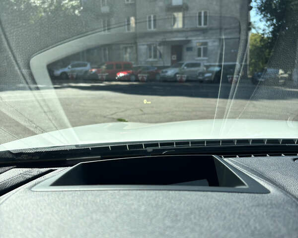 Белый БМВ 6 Серия, объемом двигателя 2.99 л и пробегом 108 тыс. км за 31500 $, фото 23 на Automoto.ua