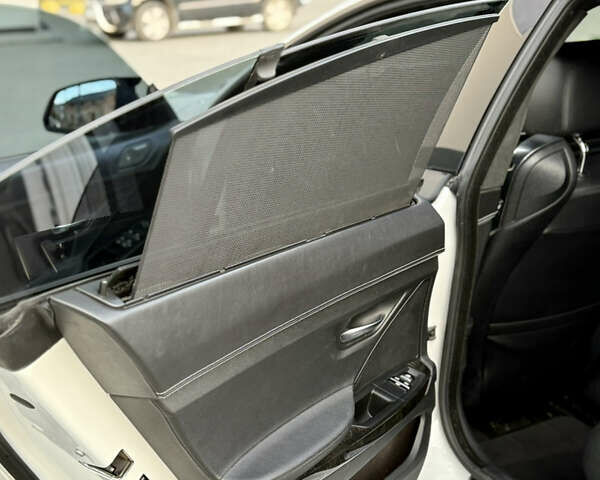 Белый БМВ 6 Серия, объемом двигателя 2.98 л и пробегом 191 тыс. км за 21000 $, фото 34 на Automoto.ua
