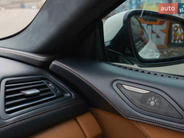 Белый БМВ 6 Серия, объемом двигателя 4.4 л и пробегом 75 тыс. км за 32000 $, фото 12 на Automoto.ua