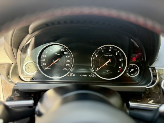 Белый БМВ 6 Серия, объемом двигателя 3 л и пробегом 230 тыс. км за 18000 $, фото 14 на Automoto.ua