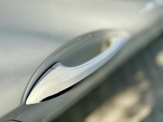 Белый БМВ 6 Серия, объемом двигателя 3 л и пробегом 230 тыс. км за 18000 $, фото 9 на Automoto.ua