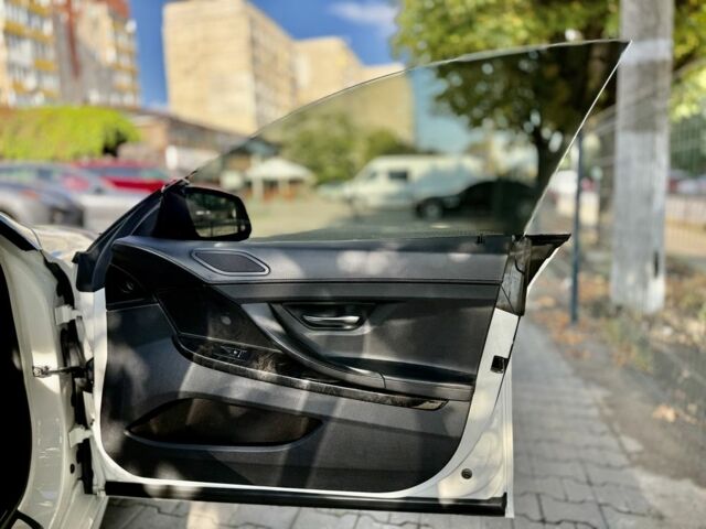 Белый БМВ 6 Серия, объемом двигателя 3 л и пробегом 230 тыс. км за 18000 $, фото 18 на Automoto.ua