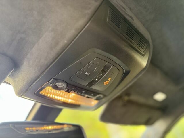 Белый БМВ 6 Серия, объемом двигателя 3 л и пробегом 230 тыс. км за 18000 $, фото 16 на Automoto.ua