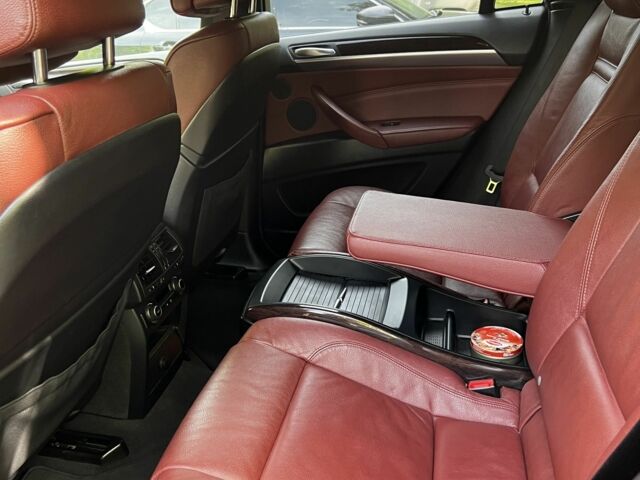 Черный БМВ 6 Серия, объемом двигателя 0 л и пробегом 170 тыс. км за 22900 $, фото 6 на Automoto.ua