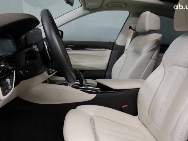 Черный БМВ 6 Серия, объемом двигателя 0 л и пробегом 18 тыс. км за 28600 $, фото 9 на Automoto.ua