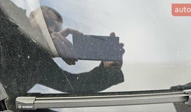 Черный БМВ 6 Серия, объемом двигателя 4.4 л и пробегом 100 тыс. км за 9900 $, фото 16 на Automoto.ua