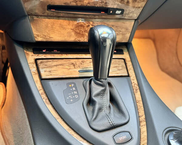 Черный БМВ 6 Серия, объемом двигателя 3 л и пробегом 133 тыс. км за 10500 $, фото 27 на Automoto.ua