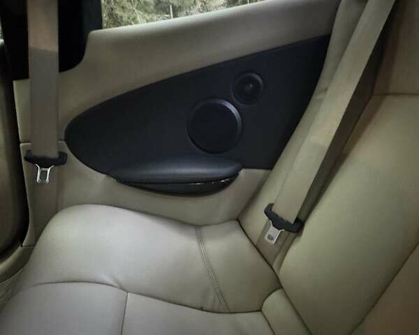 Черный БМВ 6 Серия, объемом двигателя 4.4 л и пробегом 144 тыс. км за 8500 $, фото 29 на Automoto.ua