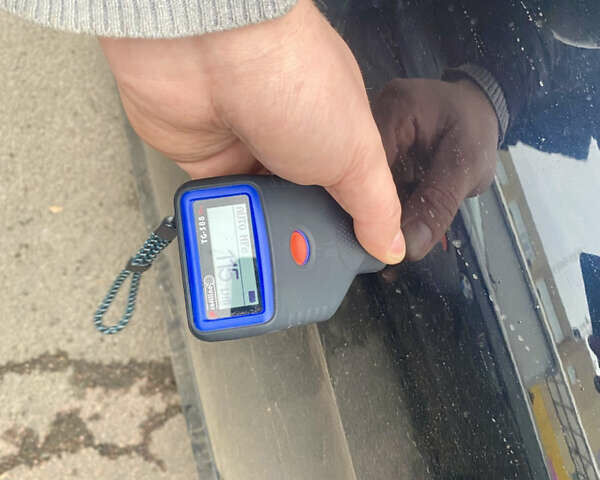 Черный БМВ 6 Серия, объемом двигателя 4.8 л и пробегом 240 тыс. км за 15000 $, фото 32 на Automoto.ua