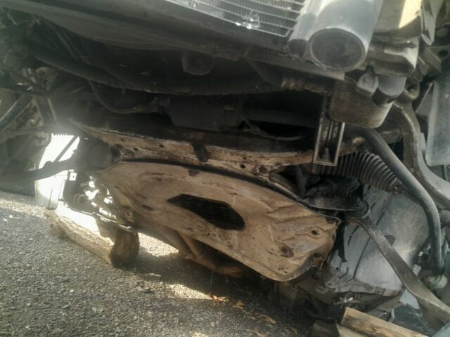 Черный БМВ 6 Серия, объемом двигателя 0 л и пробегом 277 тыс. км за 2000 $, фото 2 на Automoto.ua