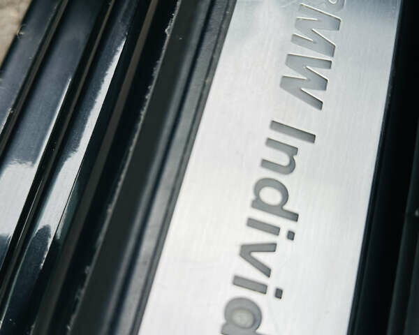 Чорний БМВ 6 Серія, об'ємом двигуна 3 л та пробігом 240 тис. км за 17999 $, фото 18 на Automoto.ua