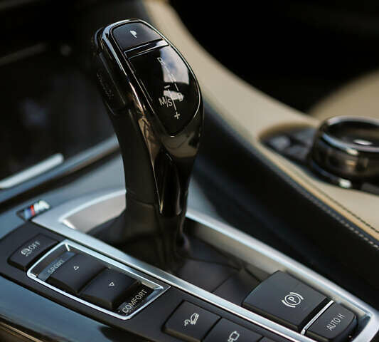 Черный БМВ 6 Серия, объемом двигателя 4.39 л и пробегом 120 тыс. км за 22500 $, фото 45 на Automoto.ua