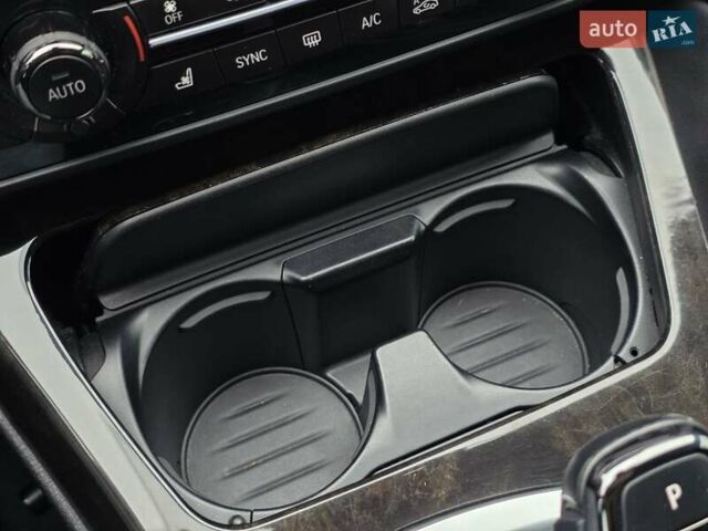 Черный БМВ 6 Серия, объемом двигателя 4.4 л и пробегом 147 тыс. км за 27999 $, фото 24 на Automoto.ua