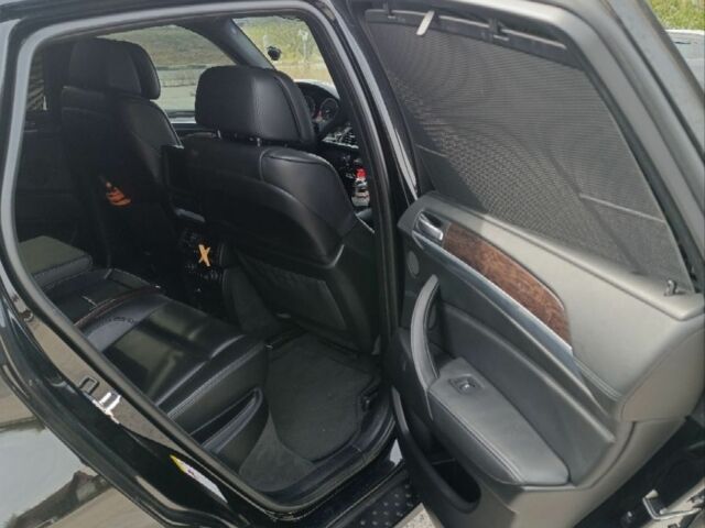 Черный БМВ 6 Серия, объемом двигателя 4.4 л и пробегом 160 тыс. км за 15000 $, фото 2 на Automoto.ua