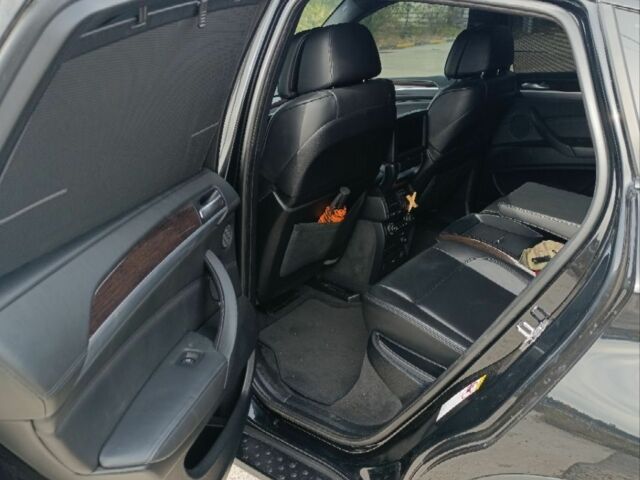 Черный БМВ 6 Серия, объемом двигателя 4.4 л и пробегом 160 тыс. км за 15000 $, фото 1 на Automoto.ua