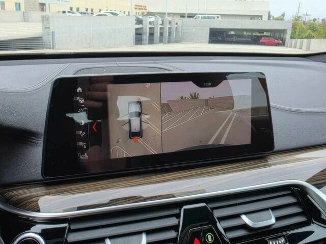 Черный БМВ 6 Серия, объемом двигателя 3 л и пробегом 37 тыс. км за 10200 $, фото 11 на Automoto.ua