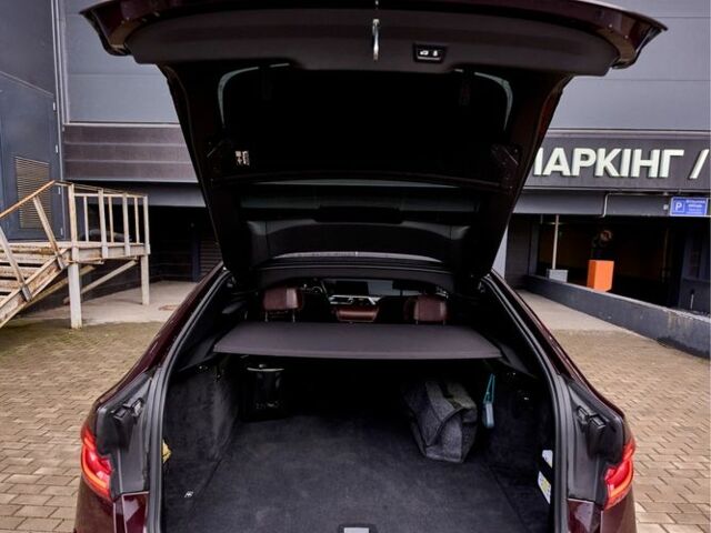 Красный БМВ 6 Серия, объемом двигателя 3 л и пробегом 142 тыс. км за 37500 $, фото 10 на Automoto.ua