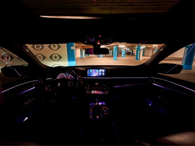 Красный БМВ 6 Серия, объемом двигателя 3 л и пробегом 142 тыс. км за 37500 $, фото 19 на Automoto.ua