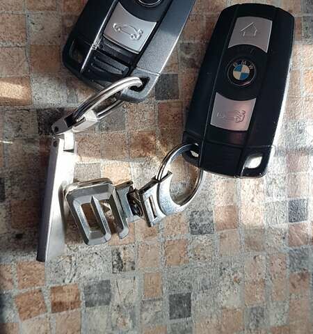 Серый БМВ 6 Серия, объемом двигателя 3 л и пробегом 170 тыс. км за 11900 $, фото 37 на Automoto.ua