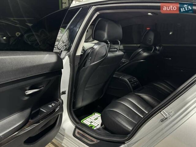 Сірий БМВ 6 Серія, об'ємом двигуна 2.98 л та пробігом 203 тис. км за 17999 $, фото 18 на Automoto.ua