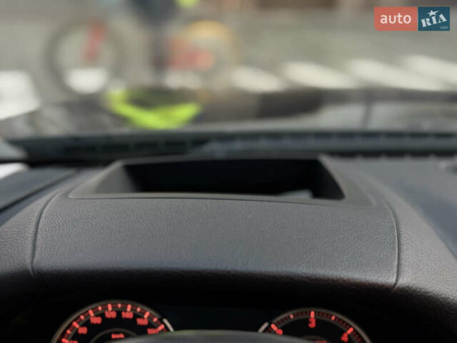 Сірий БМВ 6 Серія, об'ємом двигуна 2.99 л та пробігом 146 тис. км за 24800 $, фото 31 на Automoto.ua