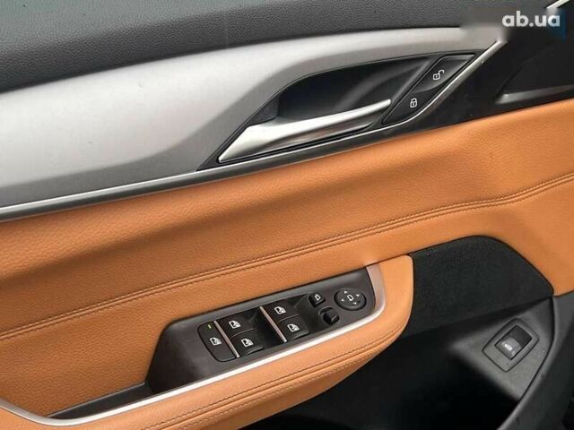 Серый БМВ 6 Серия, объемом двигателя 2 л и пробегом 75 тыс. км за 45900 $, фото 16 на Automoto.ua