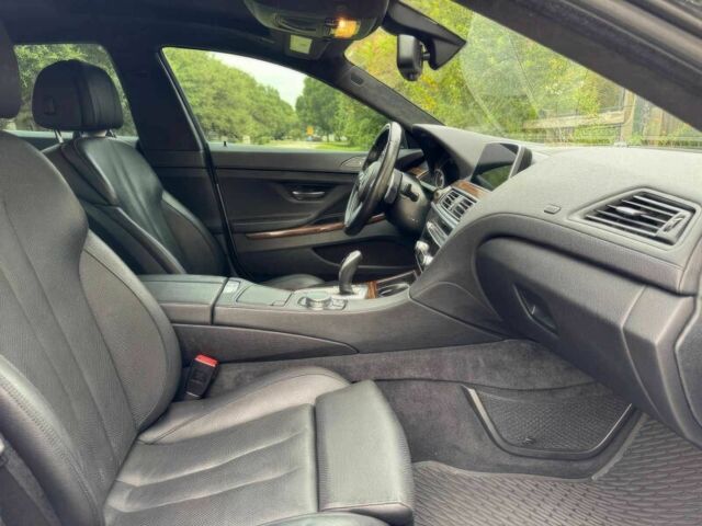 Серый БМВ 6 Серия, объемом двигателя 3 л и пробегом 73 тыс. км за 7000 $, фото 9 на Automoto.ua