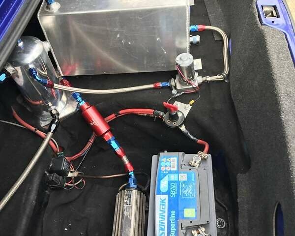 Синій БМВ 6 Серія, об'ємом двигуна 3.4 л та пробігом 10 тис. км за 50000 $, фото 14 на Automoto.ua