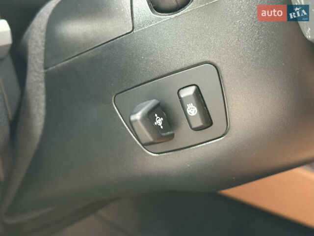 Помаранчевий БМВ 6 Серія, об'ємом двигуна 3 л та пробігом 110 тис. км за 29500 $, фото 18 на Automoto.ua