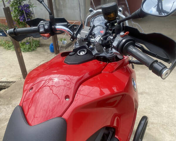 Красный БМВ 650, объемом двигателя 0 л и пробегом 19 тыс. км за 6700 $, фото 7 на Automoto.ua