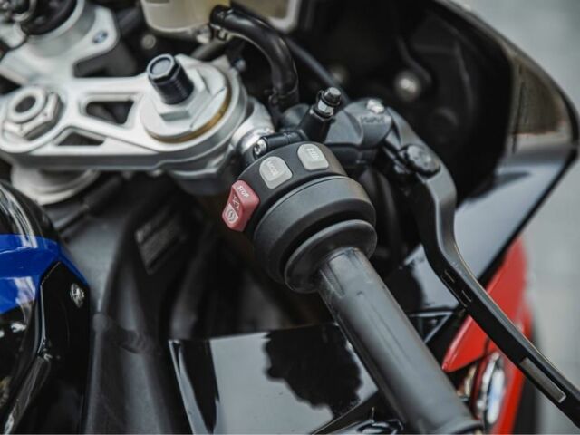 БМВ 6510, об'ємом двигуна 1 л та пробігом 0 тис. км за 14400 $, фото 4 на Automoto.ua