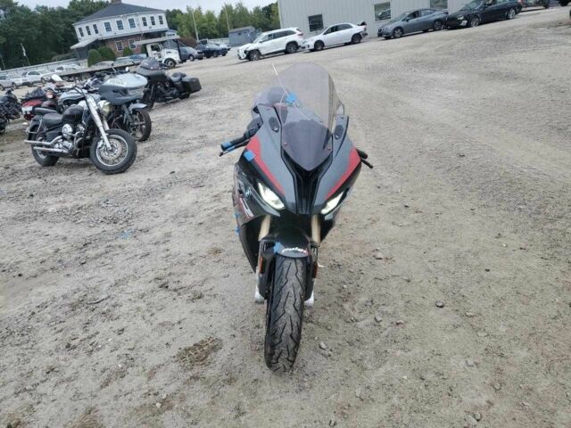 БМВ 6510, об'ємом двигуна 4 л та пробігом 0 тис. км за 3200 $, фото 1 на Automoto.ua
