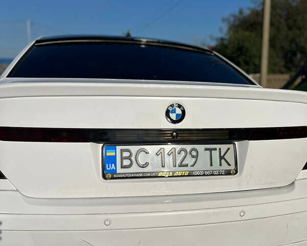Білий БМВ 7 Серія, об'ємом двигуна 3.6 л та пробігом 240 тис. км за 7500 $, фото 7 на Automoto.ua