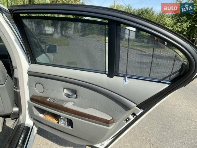 Белый БМВ 7 Серия, объемом двигателя 4.8 л и пробегом 153 тыс. км за 8400 $, фото 28 на Automoto.ua