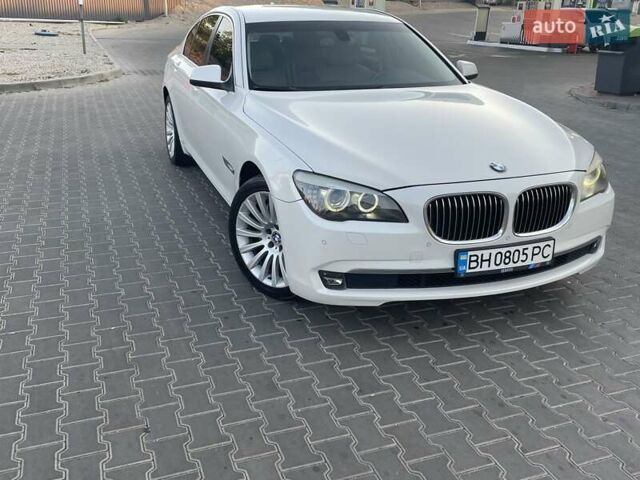 Білий БМВ 7 Серія, об'ємом двигуна 2.99 л та пробігом 320 тис. км за 14199 $, фото 19 на Automoto.ua