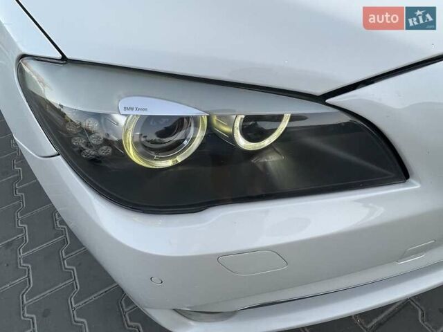 Білий БМВ 7 Серія, об'ємом двигуна 2.99 л та пробігом 320 тис. км за 14199 $, фото 1 на Automoto.ua