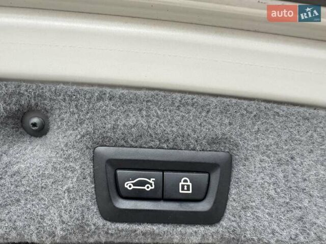 Білий БМВ 7 Серія, об'ємом двигуна 3 л та пробігом 133 тис. км за 12500 $, фото 39 на Automoto.ua