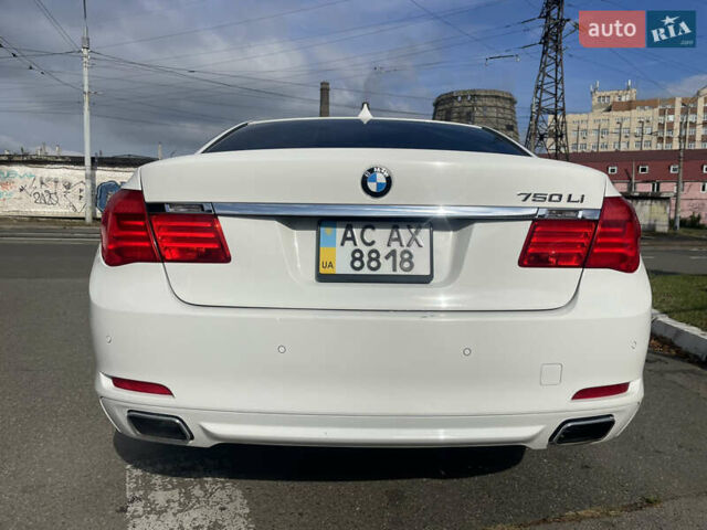 Белый БМВ 7 Серия, объемом двигателя 4.39 л и пробегом 231 тыс. км за 17700 $, фото 4 на Automoto.ua