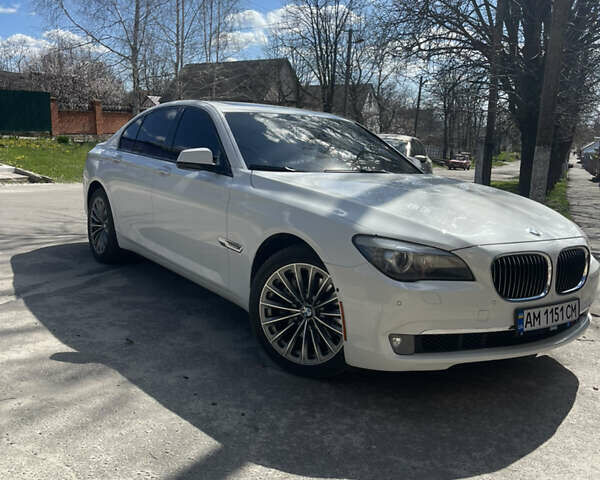 Білий БМВ 7 Серія, об'ємом двигуна 3 л та пробігом 202 тис. км за 19500 $, фото 40 на Automoto.ua