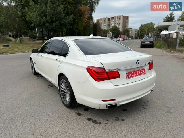 Білий БМВ 7 Серія, об'ємом двигуна 3 л та пробігом 155 тис. км за 11300 $, фото 7 на Automoto.ua