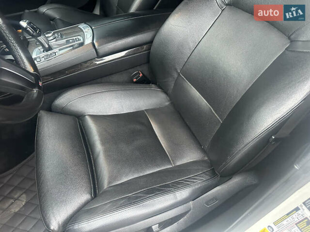 Белый БМВ 7 Серия, объемом двигателя 3 л и пробегом 291 тыс. км за 17500 $, фото 14 на Automoto.ua