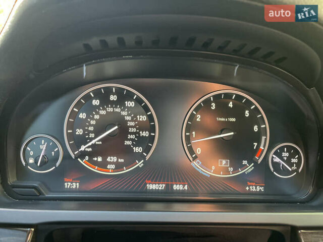 Білий БМВ 7 Серія, об'ємом двигуна 3 л та пробігом 202 тис. км за 19500 $, фото 37 на Automoto.ua