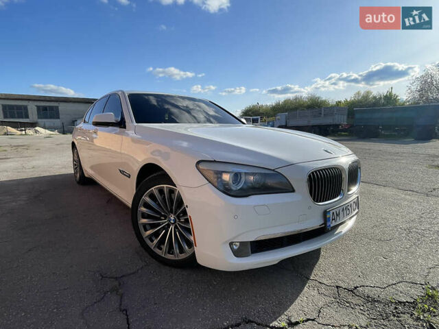 Білий БМВ 7 Серія, об'ємом двигуна 3 л та пробігом 202 тис. км за 19500 $, фото 15 на Automoto.ua