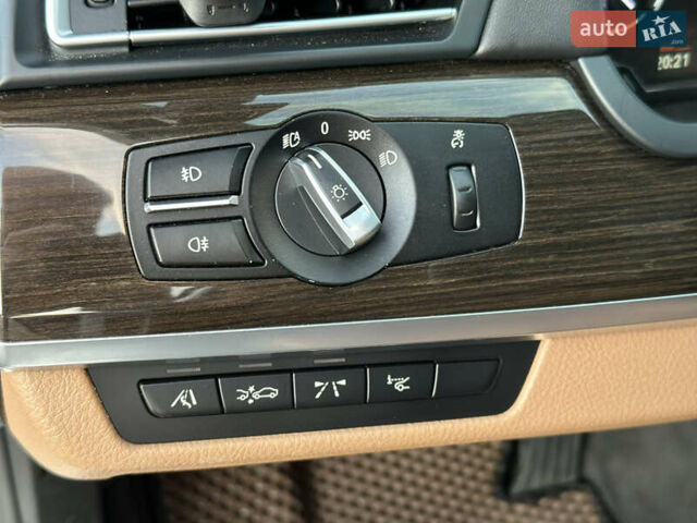 Белый БМВ 7 Серия, объемом двигателя 3 л и пробегом 247 тыс. км за 18000 $, фото 14 на Automoto.ua