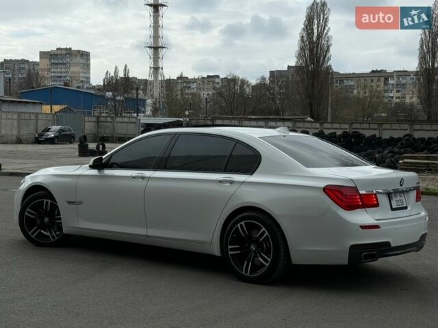Белый БМВ 7 Серия, объемом двигателя 3 л и пробегом 230 тыс. км за 12700 $, фото 23 на Automoto.ua